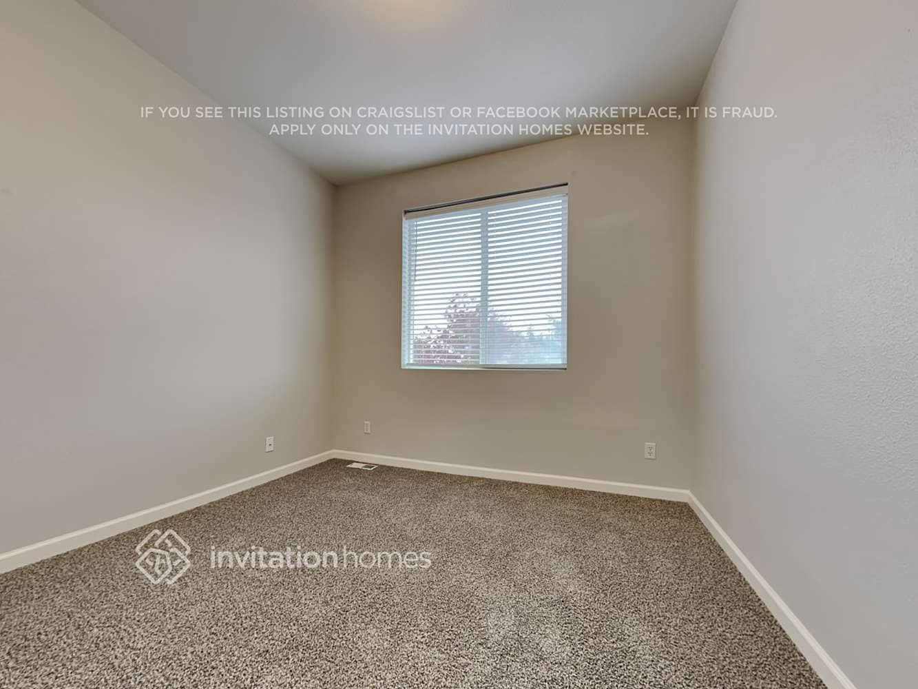 Building Photo - 3502 Keegan St NE