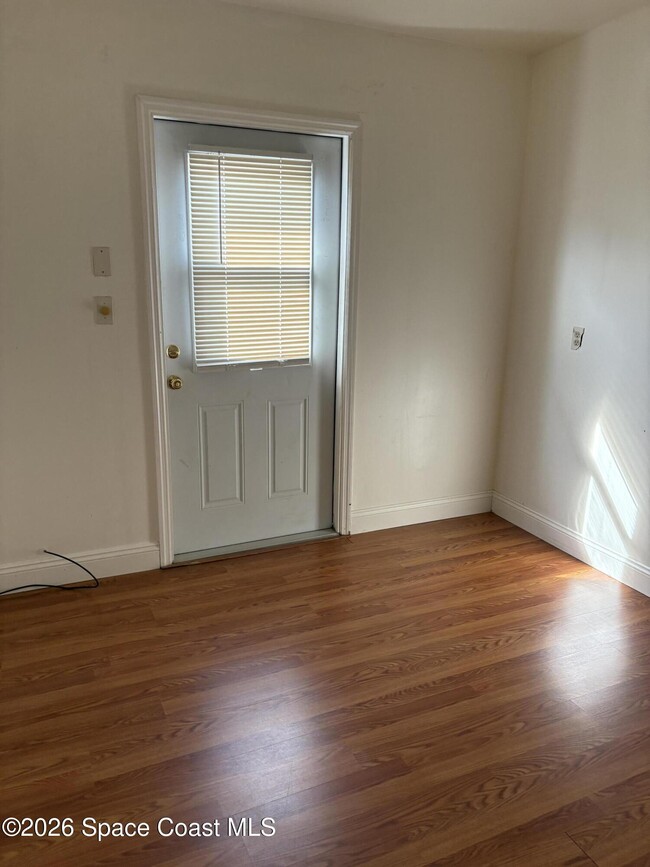 Building Photo - 385 S Brevard Ave