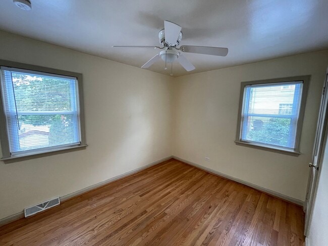 Building Photo - Three Bedroom House Available Near Downtown and Rt 250