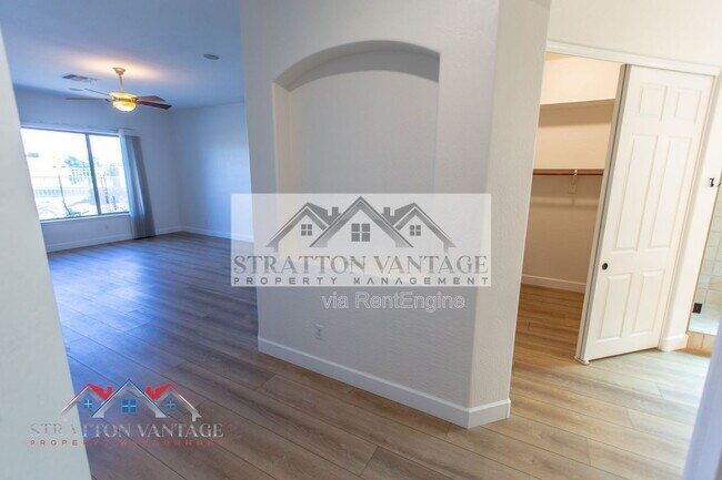 Building Photo - 13458 W Coronado Rd