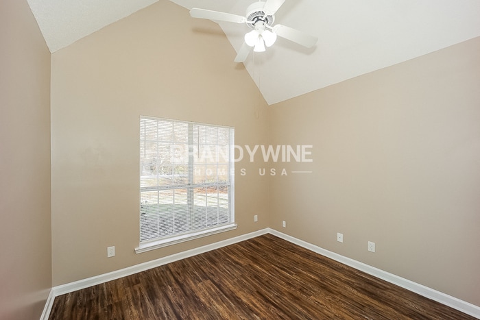 Building Photo - 165 White Oak Wy