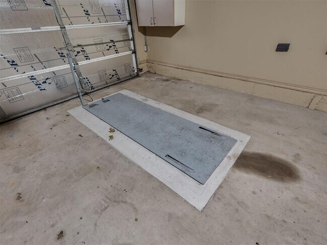 Building Photo - 12276 SW 10th St