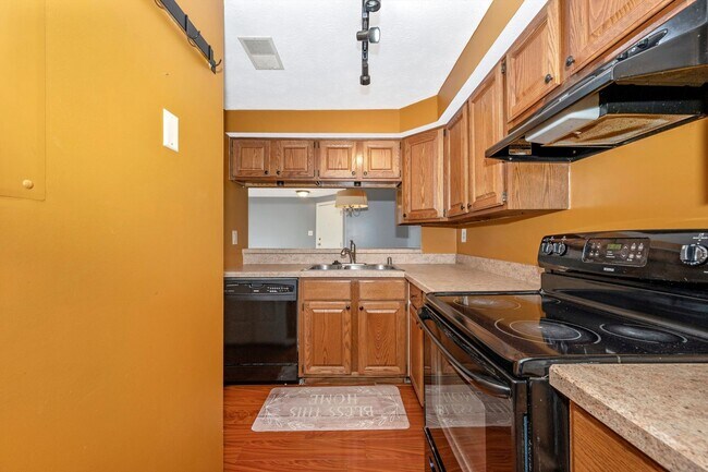 Building Photo - Affordable Condo in Frederick, MD