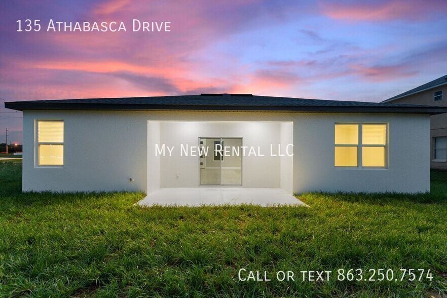 Building Photo - 135 Athabasca Dr