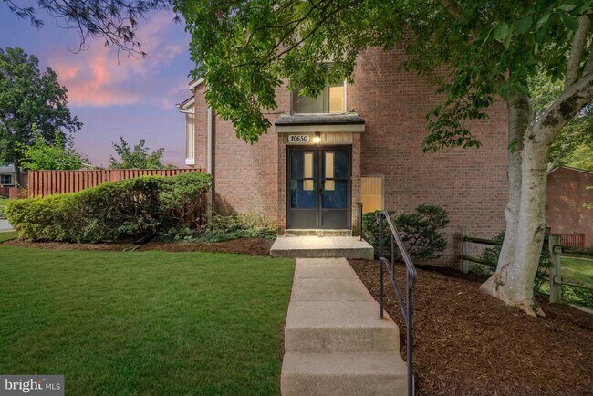Building Photo - 10650 Green Mountain Cir