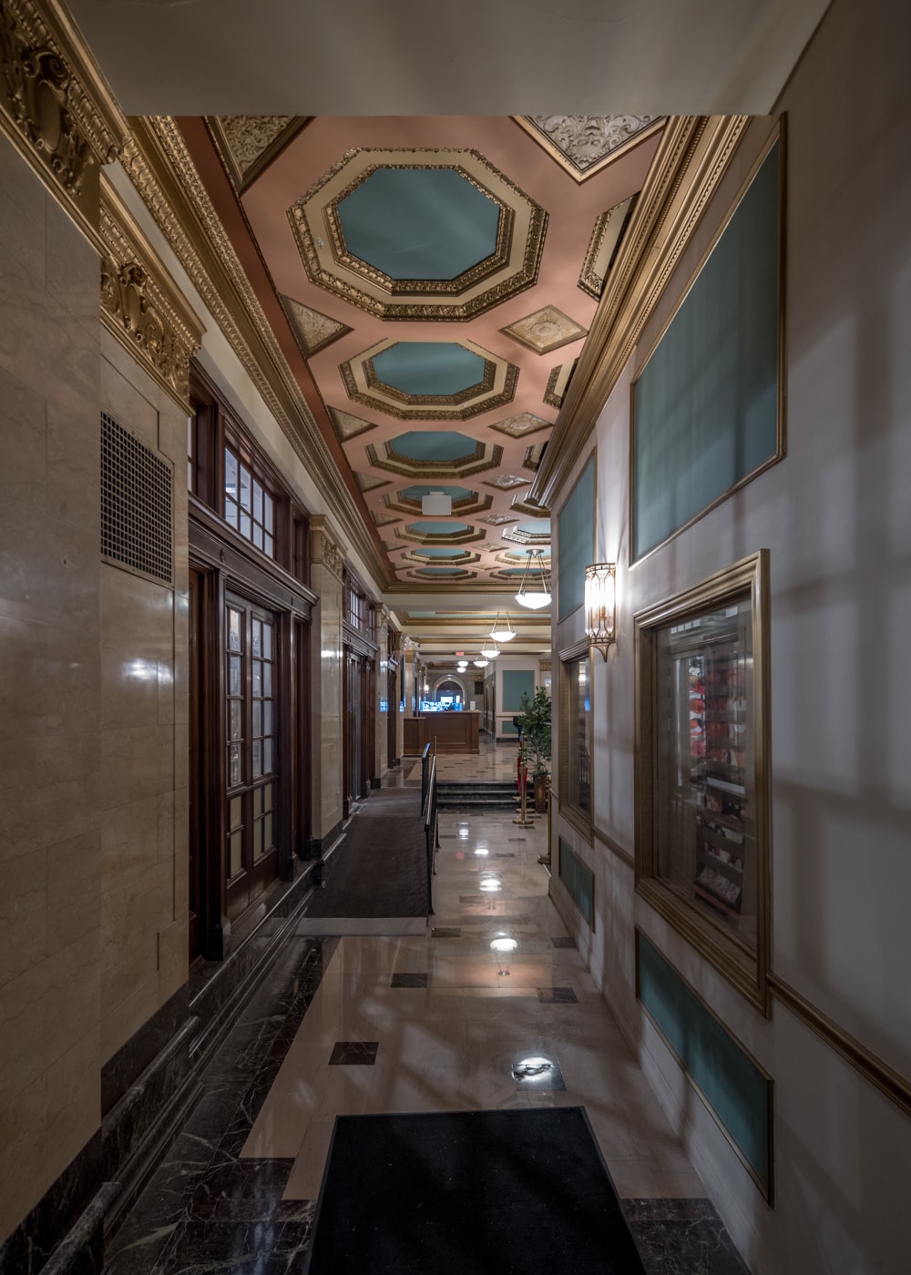 Building Photo - 15 E Kirby St