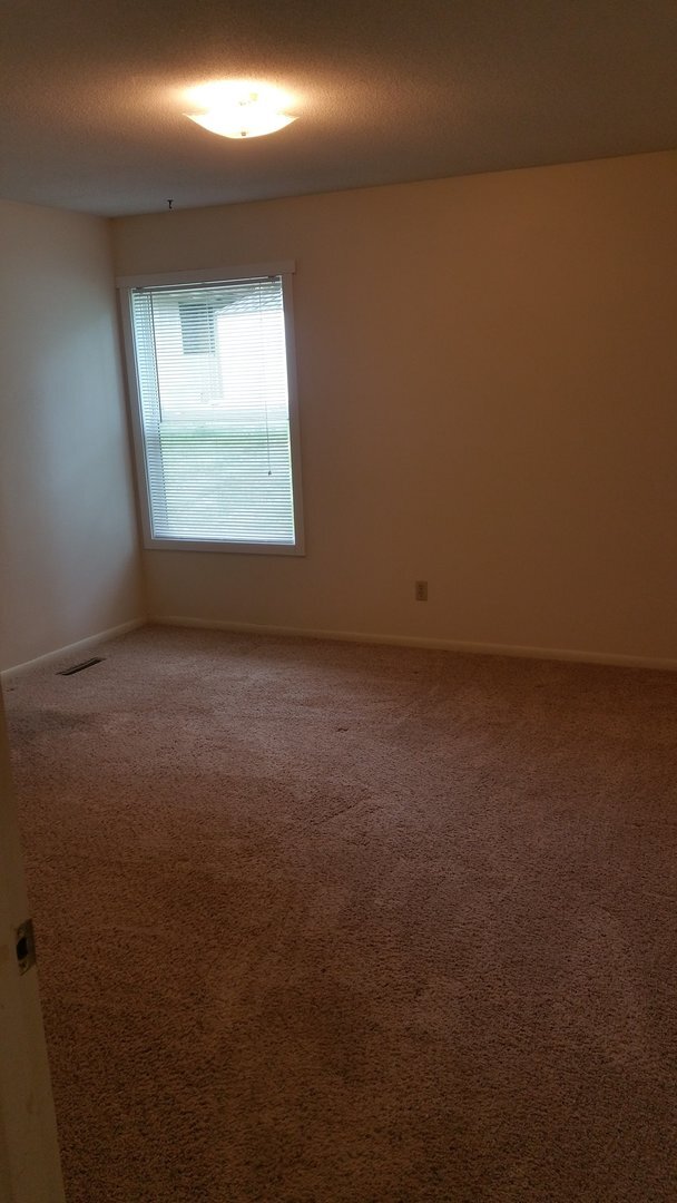 Building Photo - 913/915 Garfield