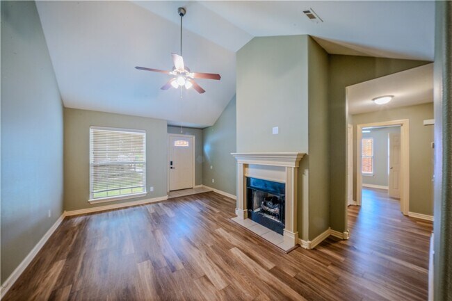 Building Photo - 288 Copper Oaks Dr