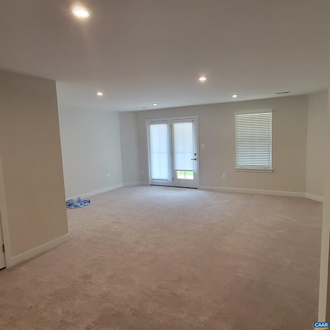 Building Photo - 2016 Landon Ln