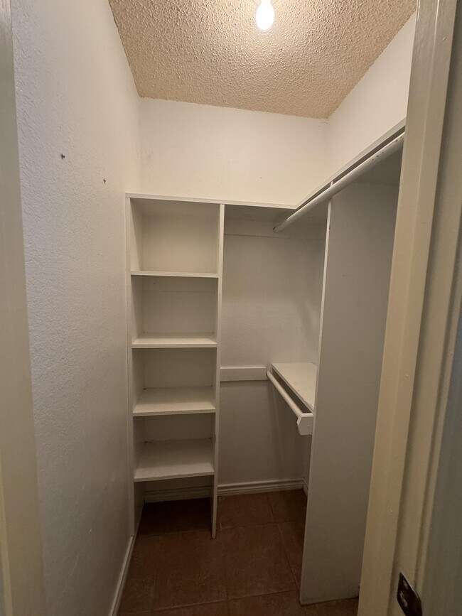 Building Photo - 7126 Fort Collins Dr