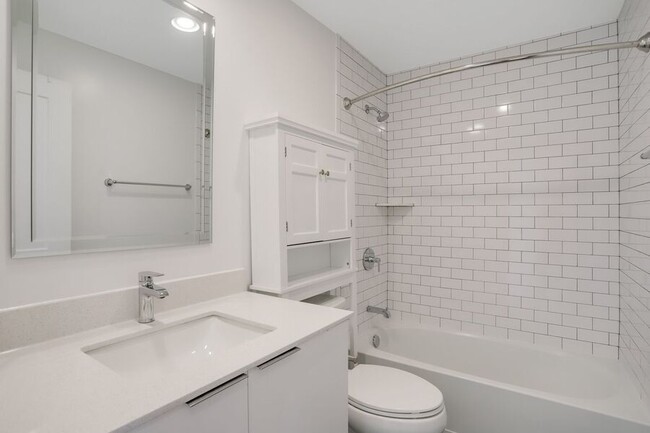 Building Photo - Beautiful Four Bedroom Abode in Brookland/...