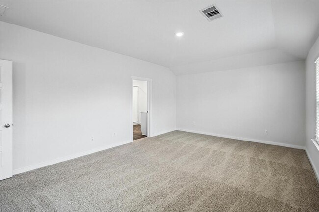 Building Photo - 605 Jane Long Dr