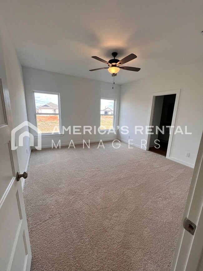 Building Photo - New Construction Home for Rent in Robertsdale, AL!!!