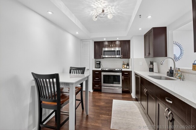 Building Photo - 4750 S Ocean Blvd