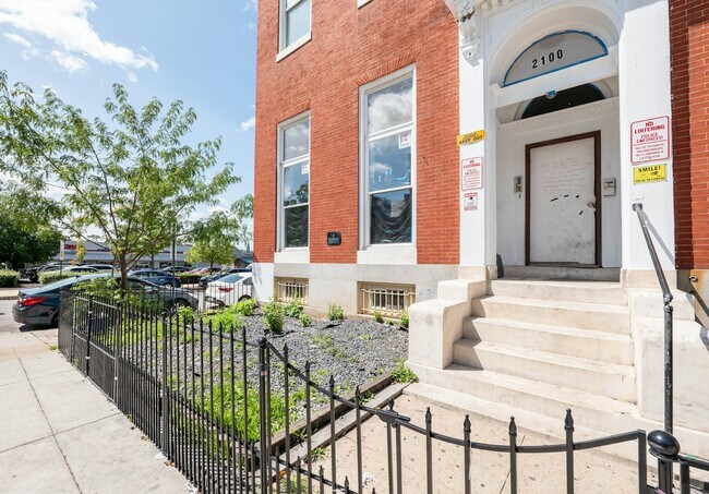 Building Photo - 2102 Maryland Ave