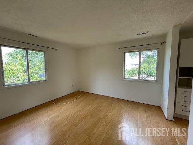 Building Photo - 1202 Aspen Dr