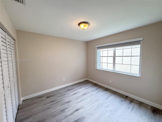Building Photo - 10113 SW 223rd Terrace