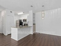 Building Photo - 2717 Maitland Crossing Way