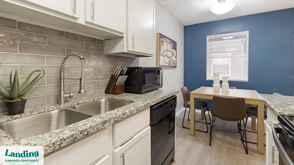 Building Photo - 130 Camino De Oro