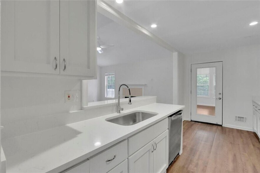 Building Photo - 1145 Brook Meadow Ct