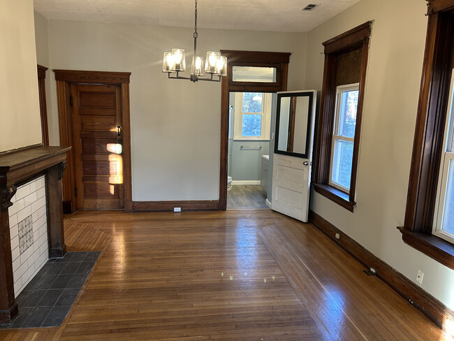 Dining Room - 1816 Brewster Ave