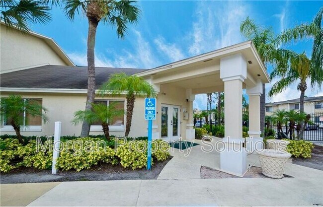 Building Photo - 4721 S Texas Ave