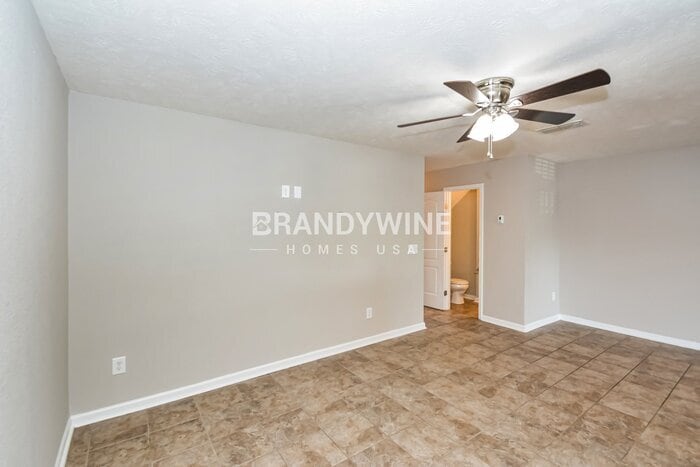 Building Photo - 507 Nixon Way