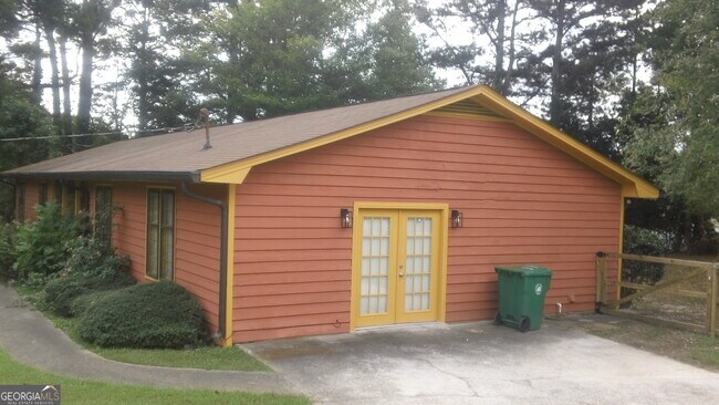 Building Photo - 6451 Edenfield Dr