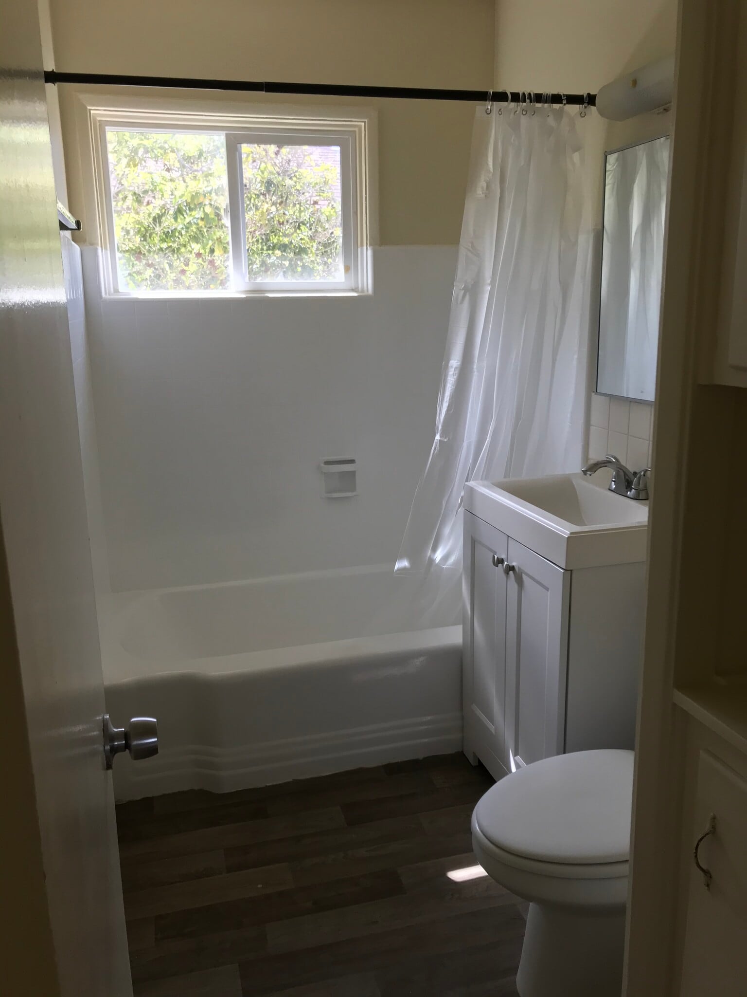 Building Photo - 830 Felspar St