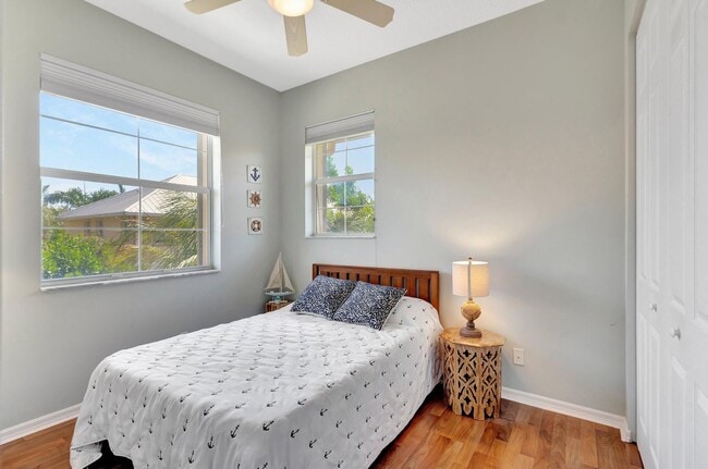 Building Photo - 4320 Blowing Point Pl