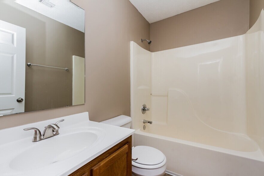 Building Photo - 274 Glendale Ct