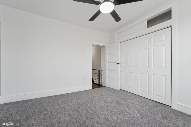 Building Photo - 127 W Albanus St
