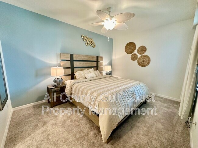 Building Photo - 12240 Wellen Golf St