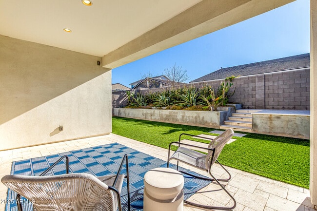 Building Photo - 35212 N Magnette Way