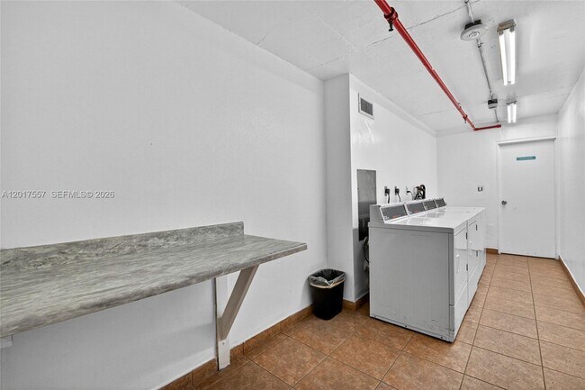 Building Photo - 2401 Collins Ave