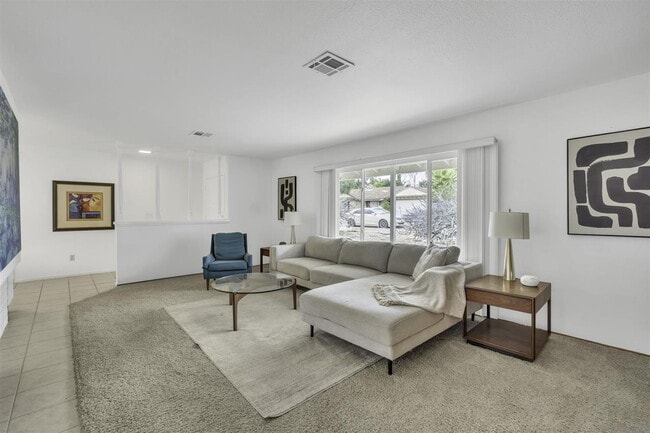 Building Photo - FULLY FURNISHED Mid-Century Modern 3 Bed R...