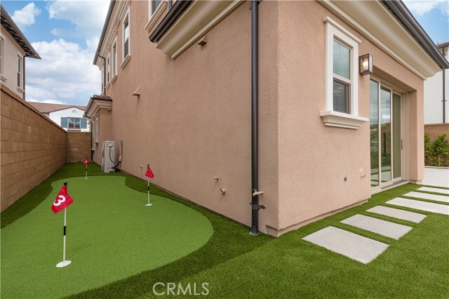 Building Photo - 122 Mossvine