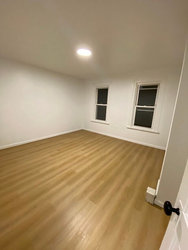 Building Photo - Newly updated 3 bedroom 1 bath house for Rent!