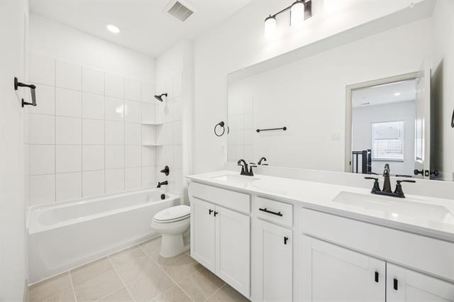 Building Photo - 3731 Pierce Ln