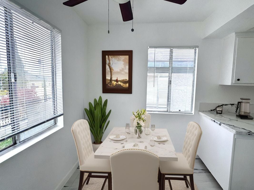 Building Photo - 1630 W 104th St