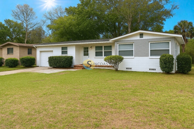 Building Photo - 6236 Autlan Dr