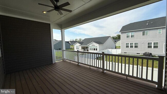 Building Photo - 7515 Oakham Dr