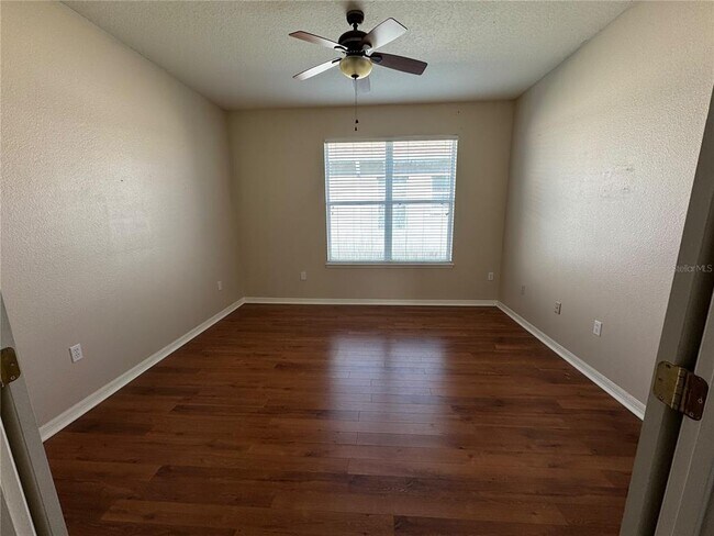 Building Photo - 2112 Bunker View Ct