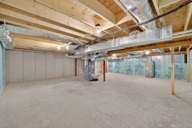 Building Photo - 104 North Rd