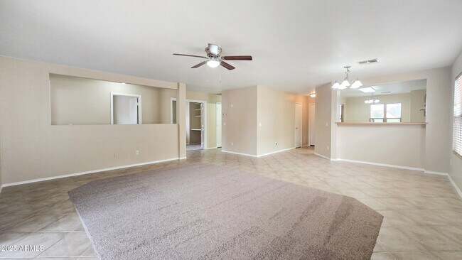 Building Photo - 1017 E Pinto Ct