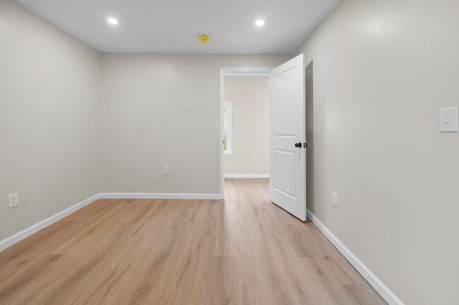 Building Photo - 6429 Wembridge Dr