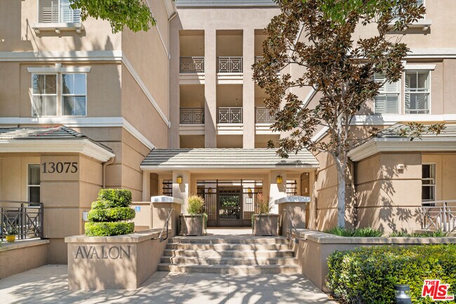 Building Photo - 13075 Pacific Promenade