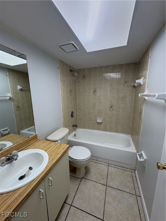 Building Photo - 3309-3307 SW Santa Barbara Pl