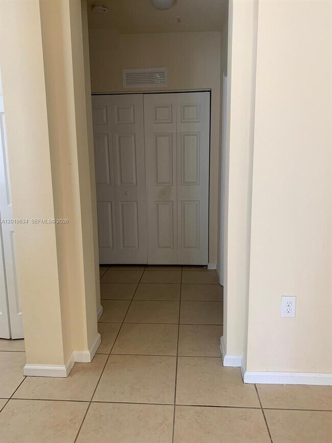 Building Photo - 8930 NW 97th Ave