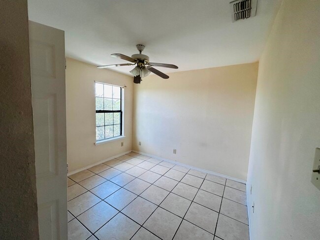 Building Photo - 3101 Barrios St